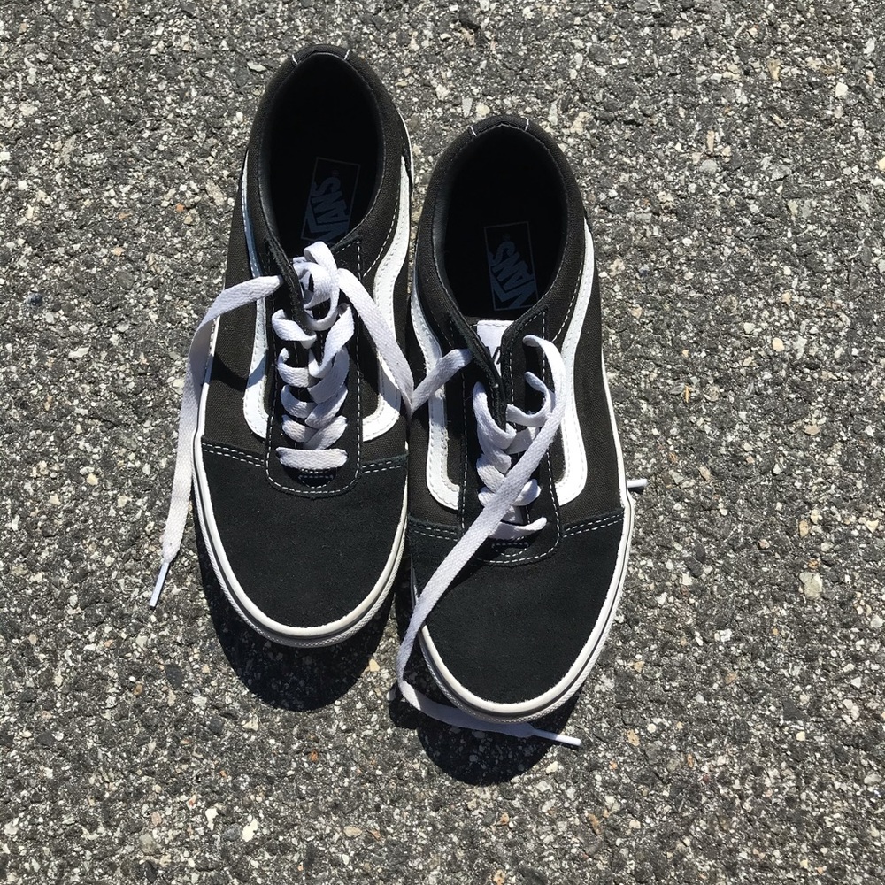 Youth classic vans